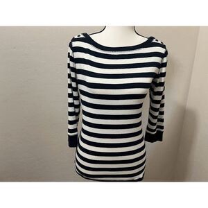 Jones New York size Small Navy blue and cream l1/4 sleeve women's pullover with